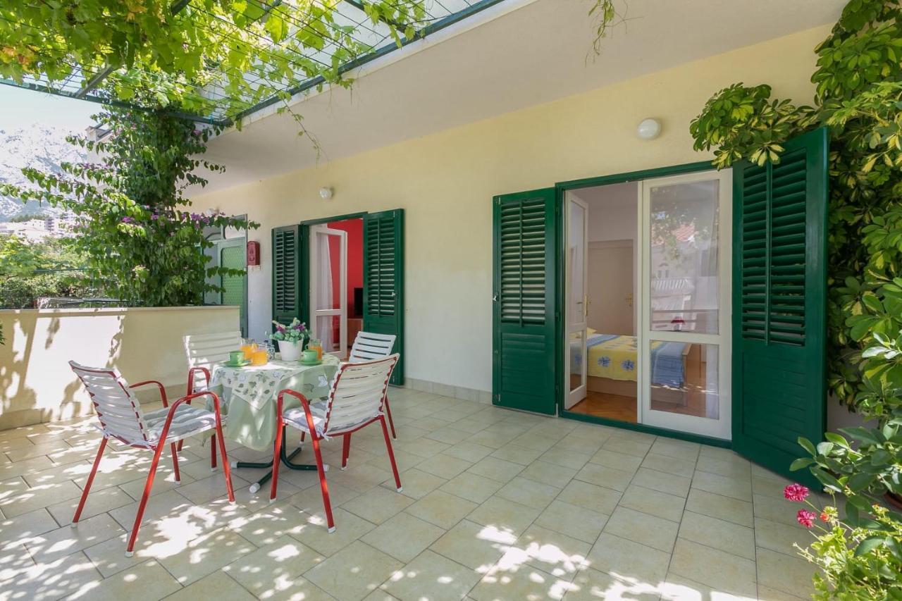 Terrace Makarska
